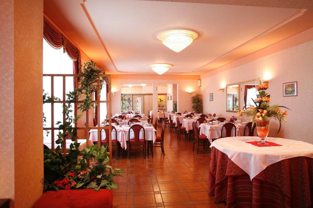 Hotel Villa Rosy Premeno Exterior foto